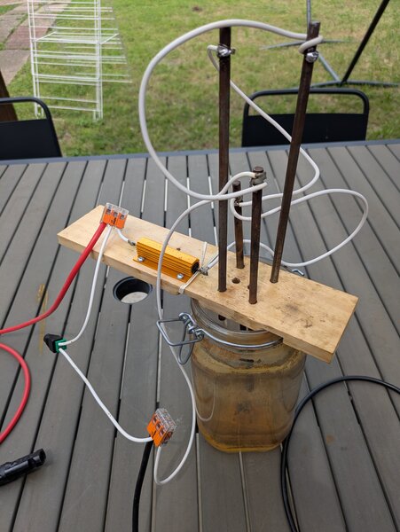 Rheostat with four steel rod electrodes